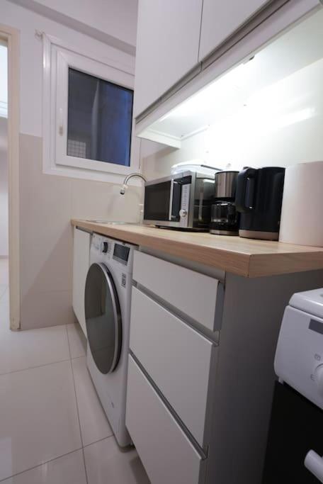 Syntagma Square, 70Sqm Pentelis Sunny Apartment Atény Exteriér fotografie